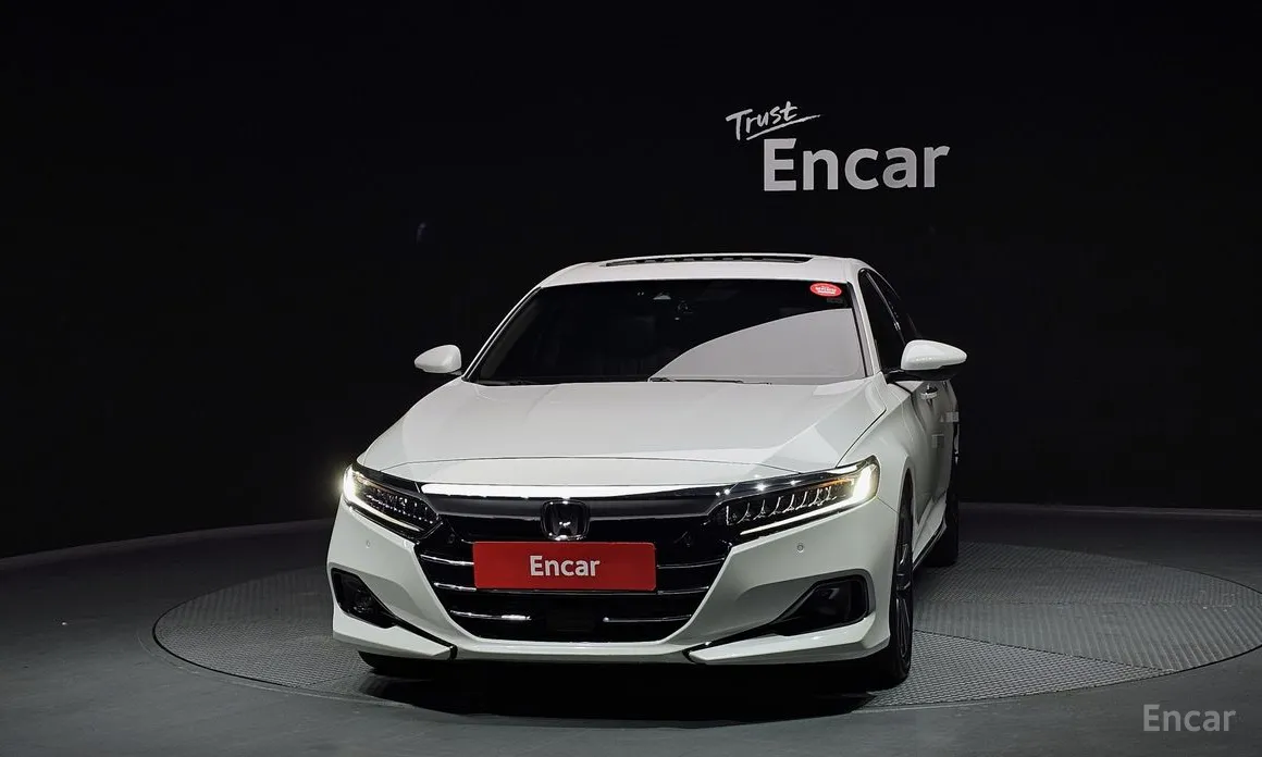 Фото 3 - Honda Accord