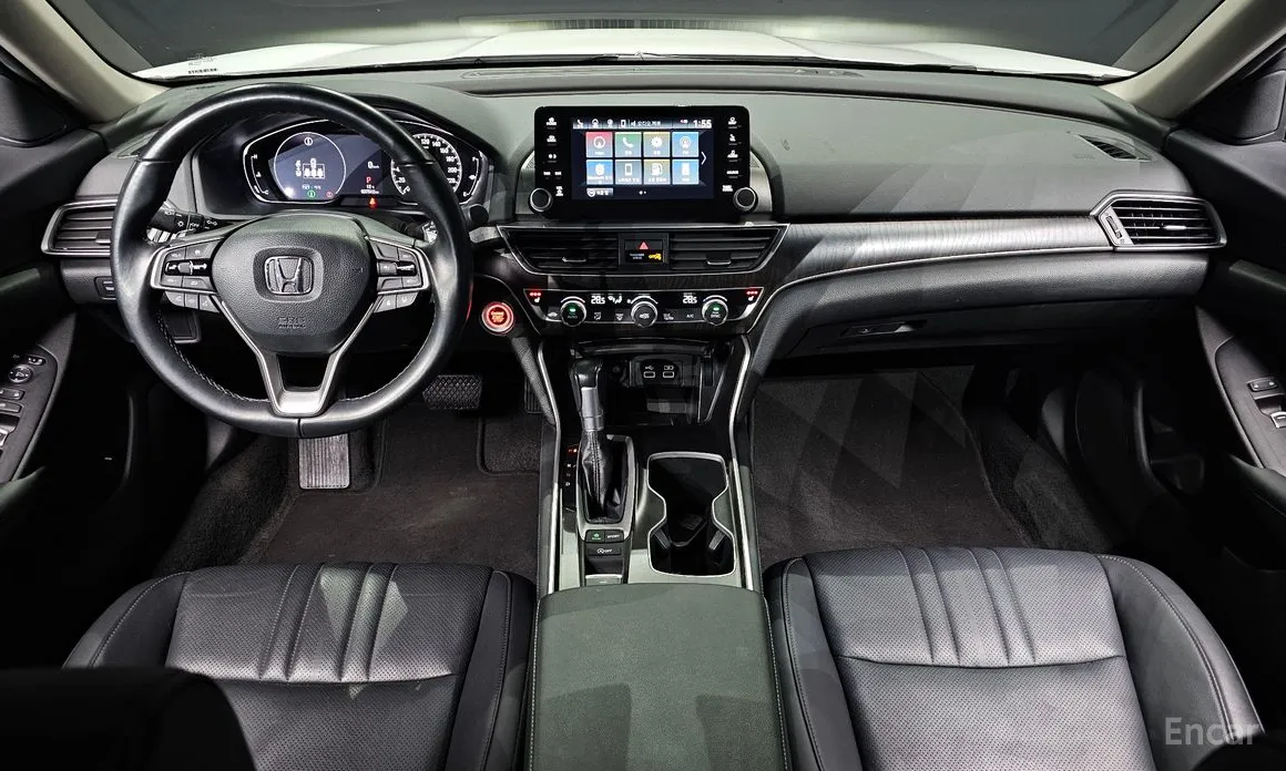 Фото 7 - Honda Accord