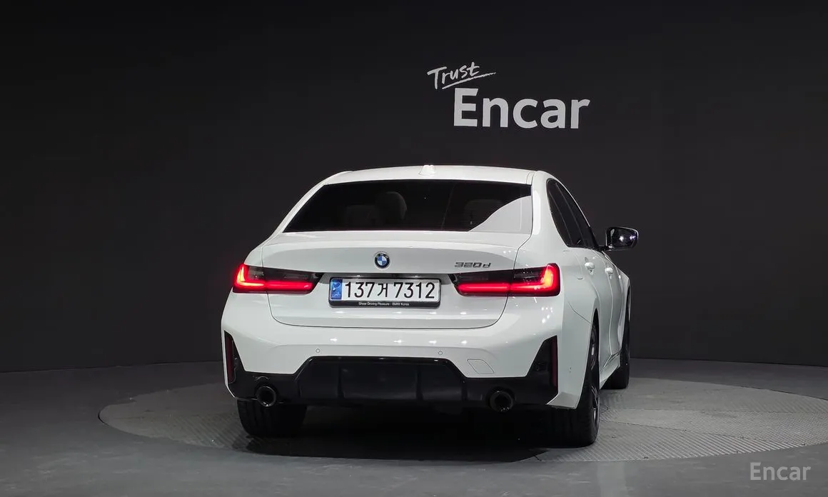 Фото 4 - BMW 3 Series