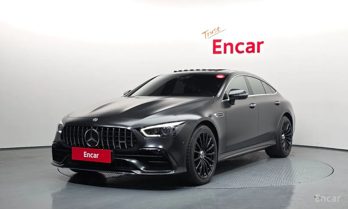 Фото 1 - Mercedes-Benz AMG GT