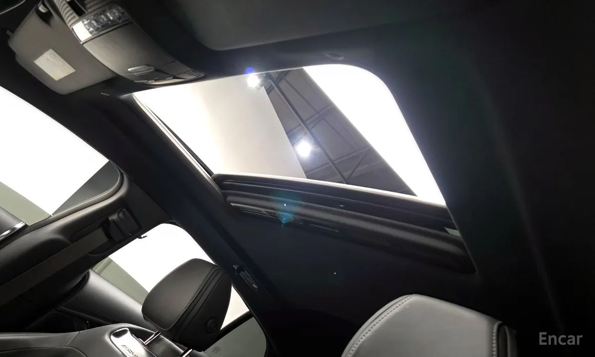 Фото 19 - Mercedes-Benz AMG GT