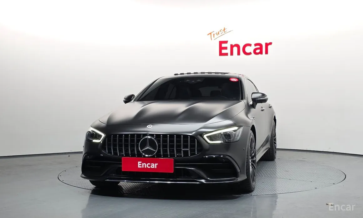 Фото 3 - Mercedes-Benz AMG GT