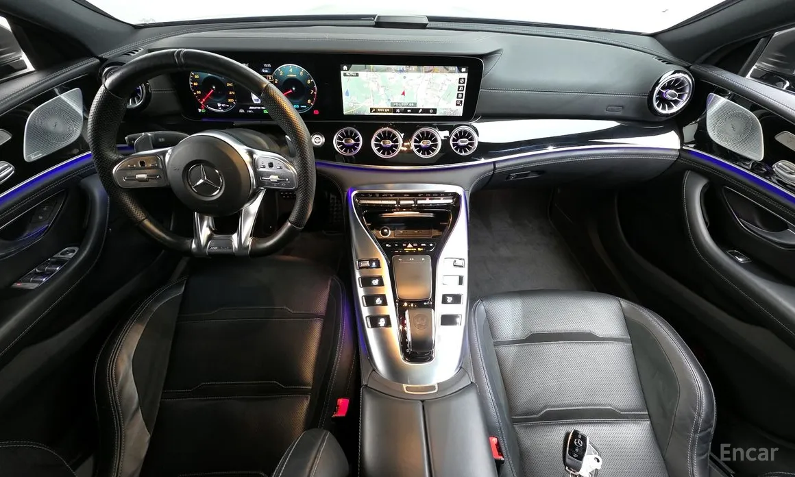 Фото 7 - Mercedes-Benz AMG GT