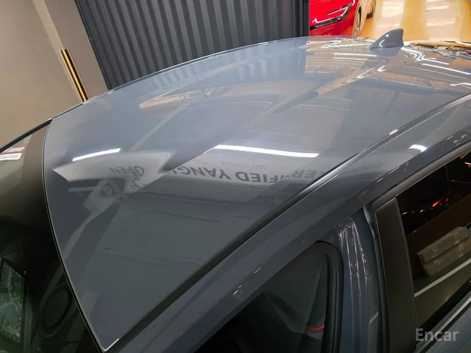 Фото 17 - Toyota Prius