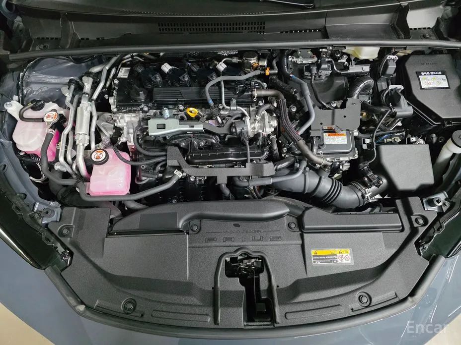 Фото 6 - Toyota Prius