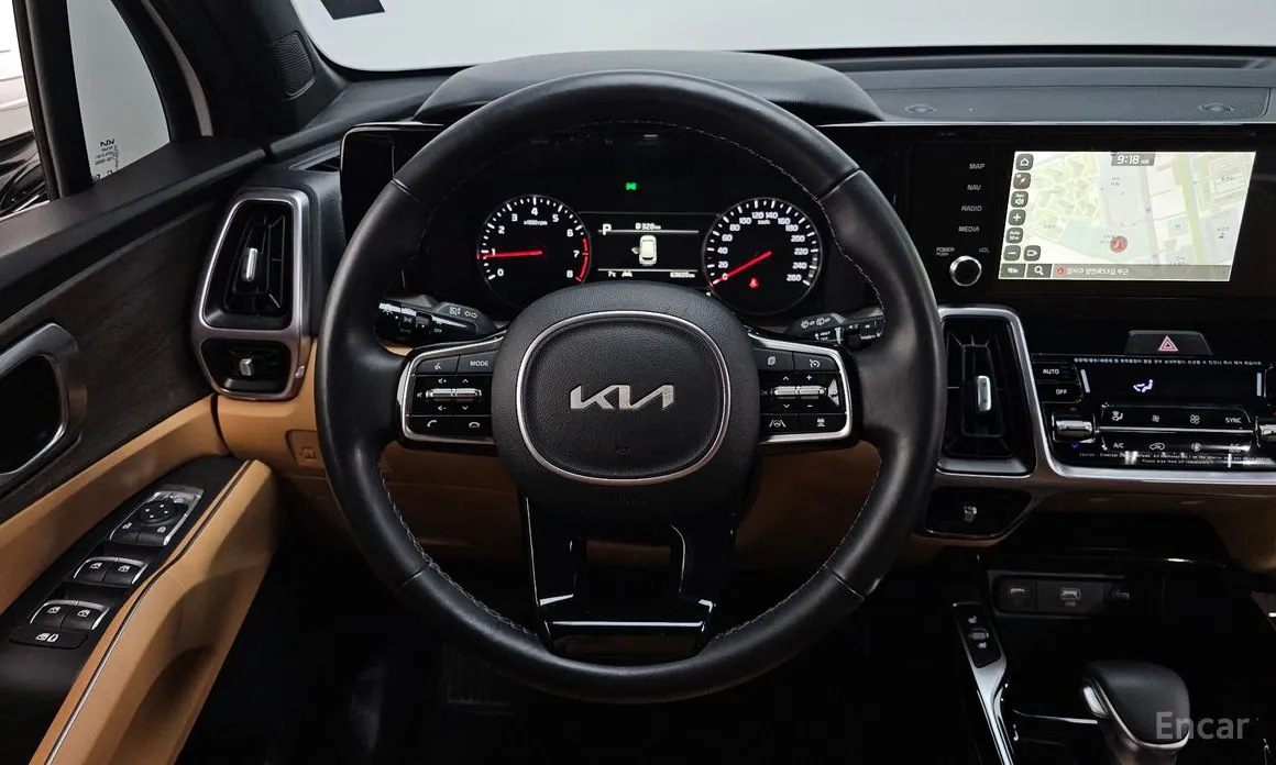 Фото 13 - Kia Sorento