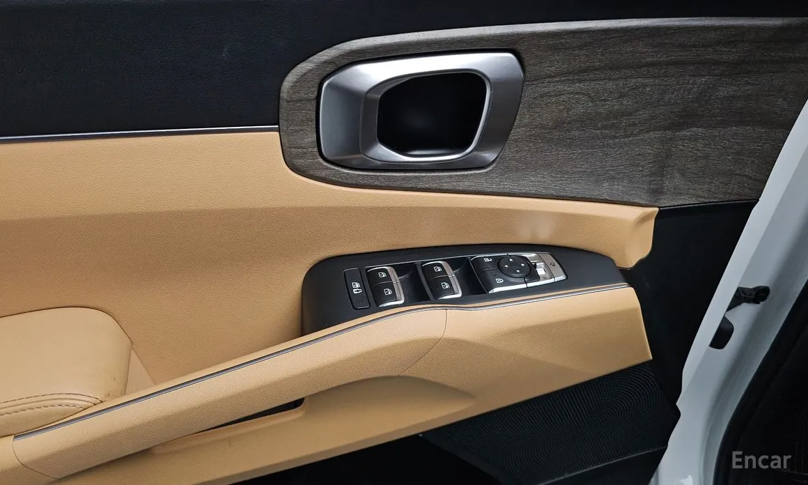 Фото 17 - Kia Sorento