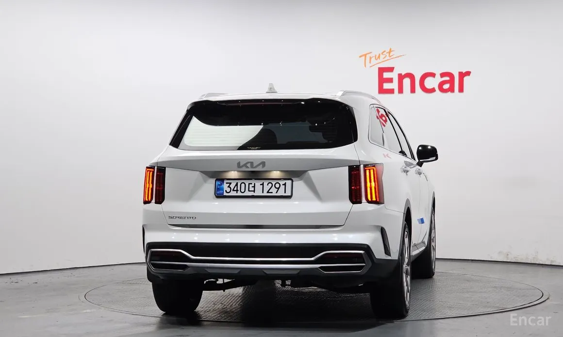Фото 4 - Kia Sorento