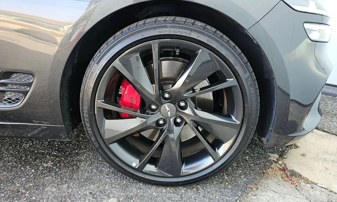 Genesis G70 2020 Gasoline 2.0T 2WD