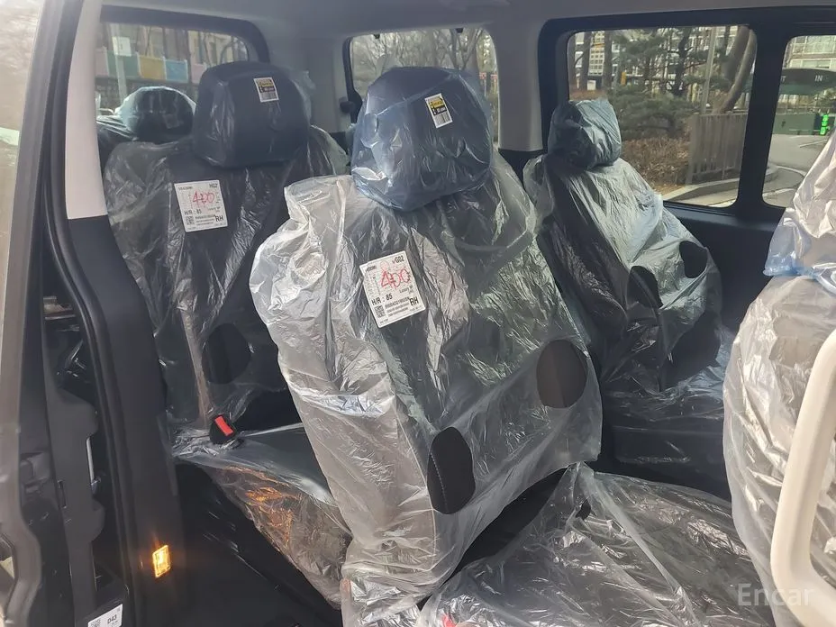 Фото 7 - Hyundai Staria