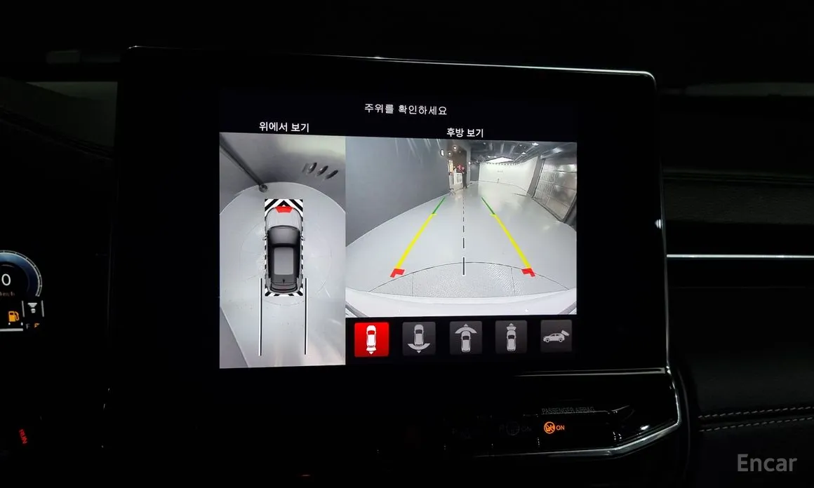 Фото 15 - Jeep Compass