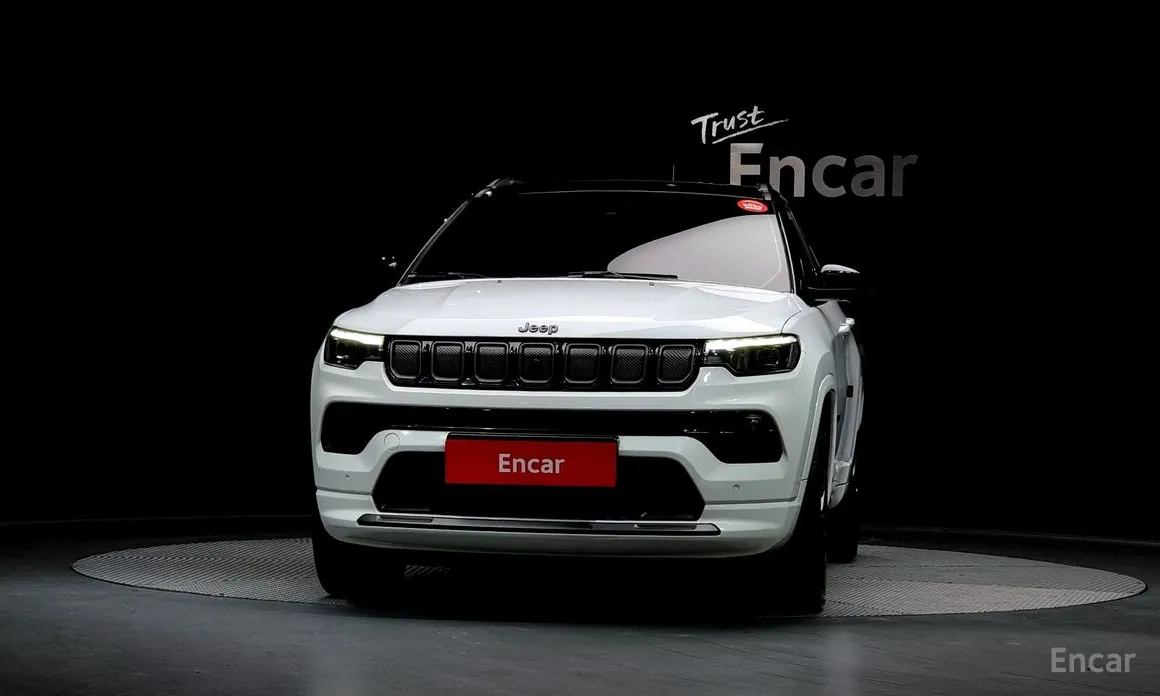 Фото 3 - Jeep Compass