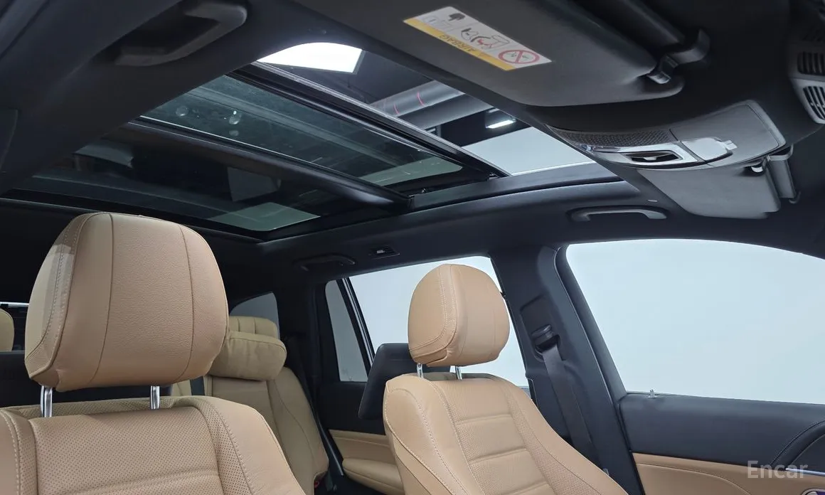 Фото 17 - Mercedes-Benz GLS-Class