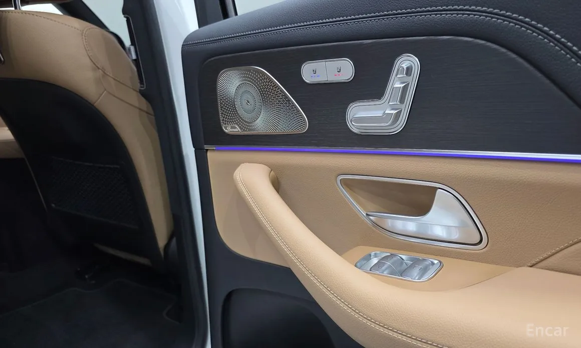 Фото 19 - Mercedes-Benz GLS-Class