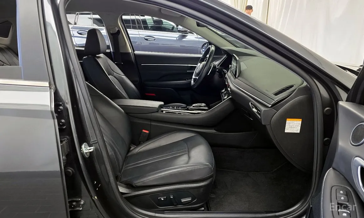 Zdjęcie 11 - Hyundai Sonata