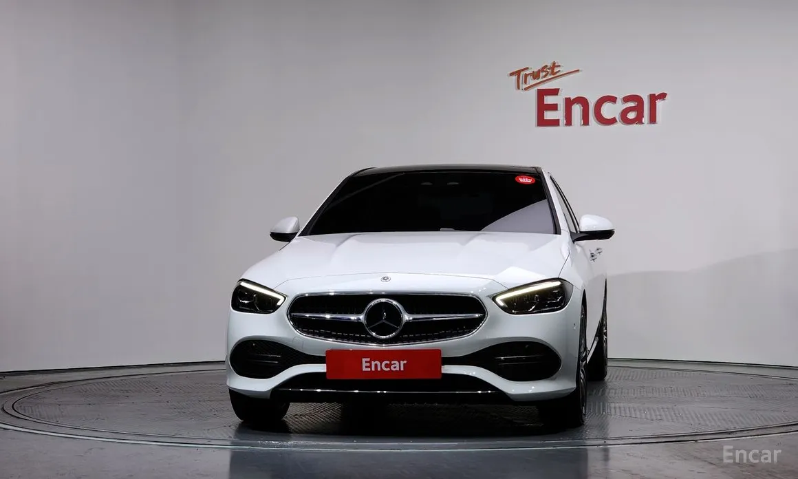 Фото 3 - Mercedes-Benz C-Class