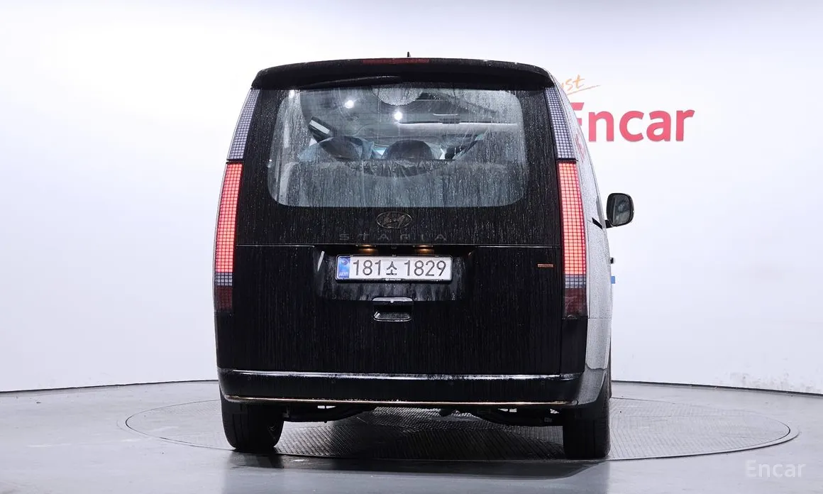 Фото 4 - Hyundai Staria