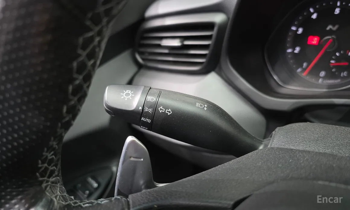 Фото 16 - Hyundai Veloster