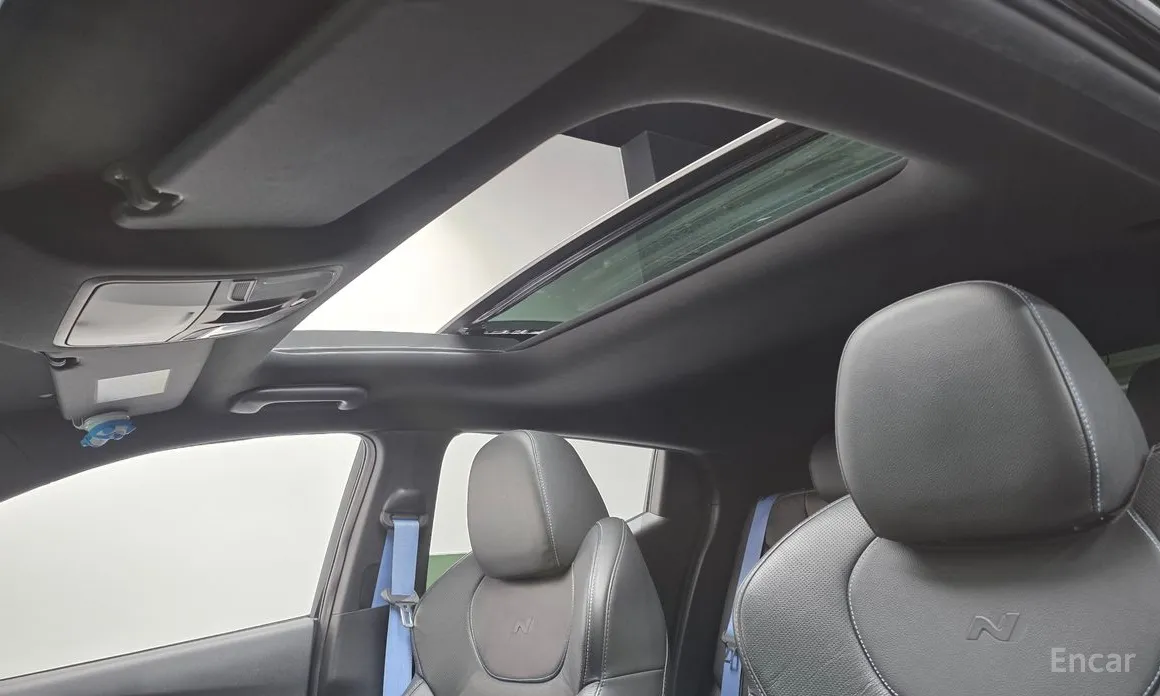 Фото 19 - Hyundai Veloster