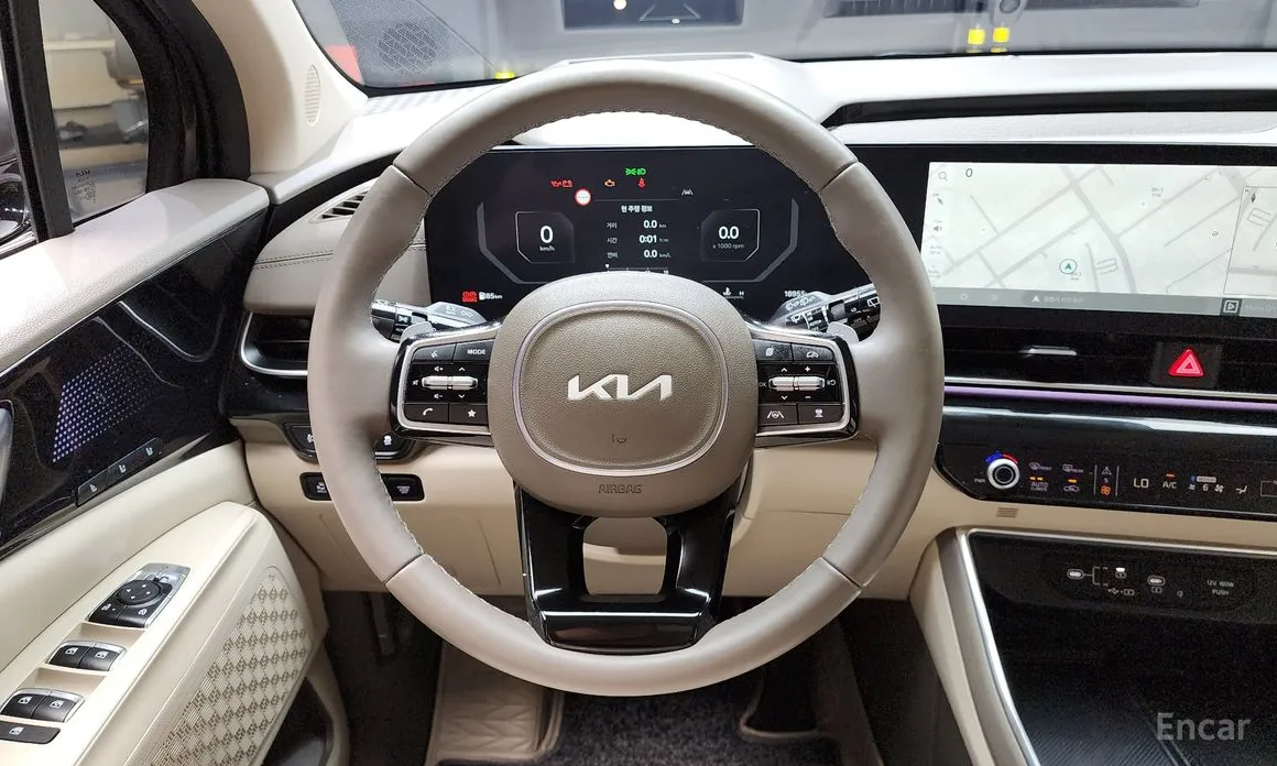 Фото 13 - Kia Carnival