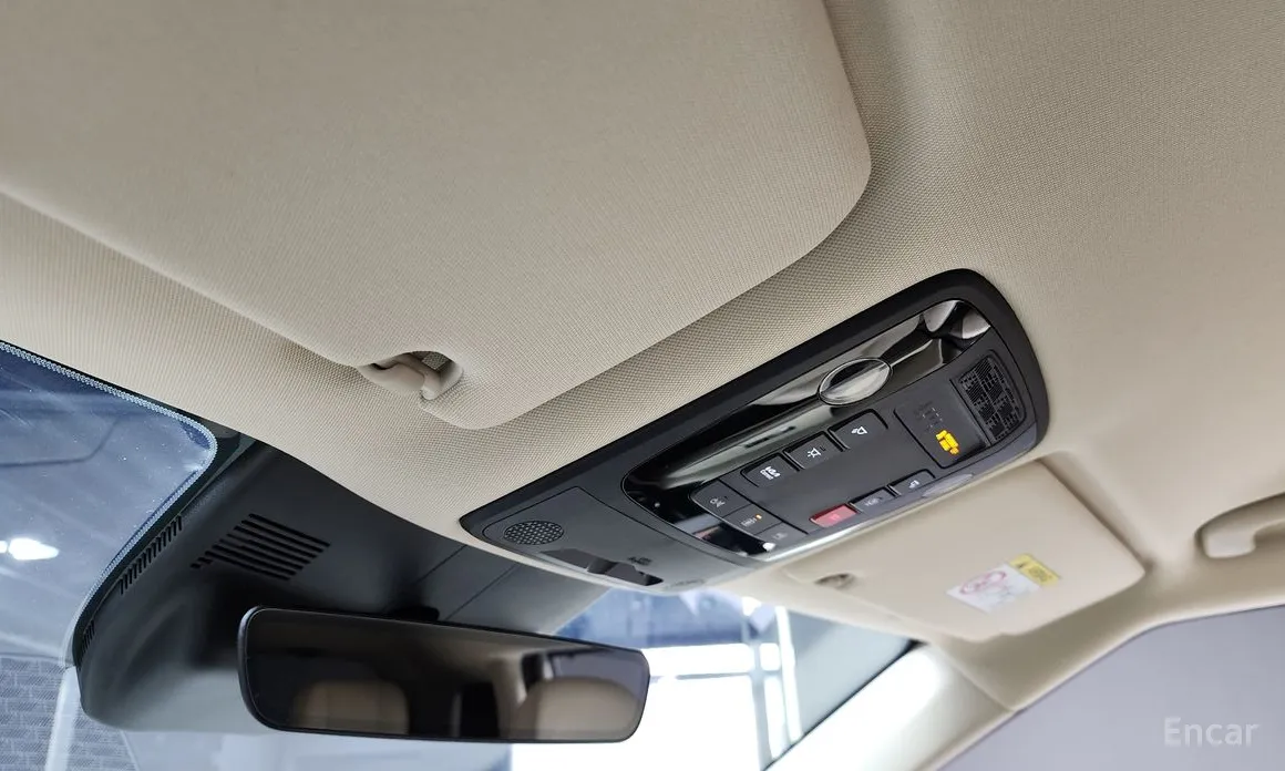 Фото 19 - Kia Carnival