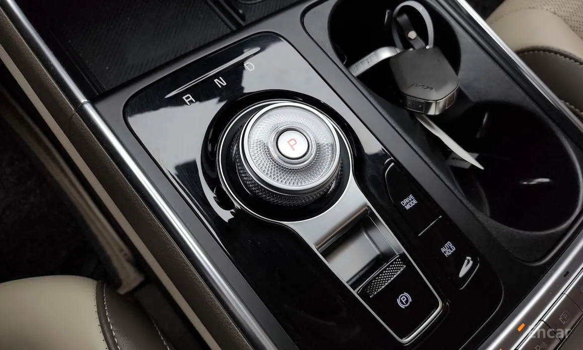 Фото 9 - Kia Carnival