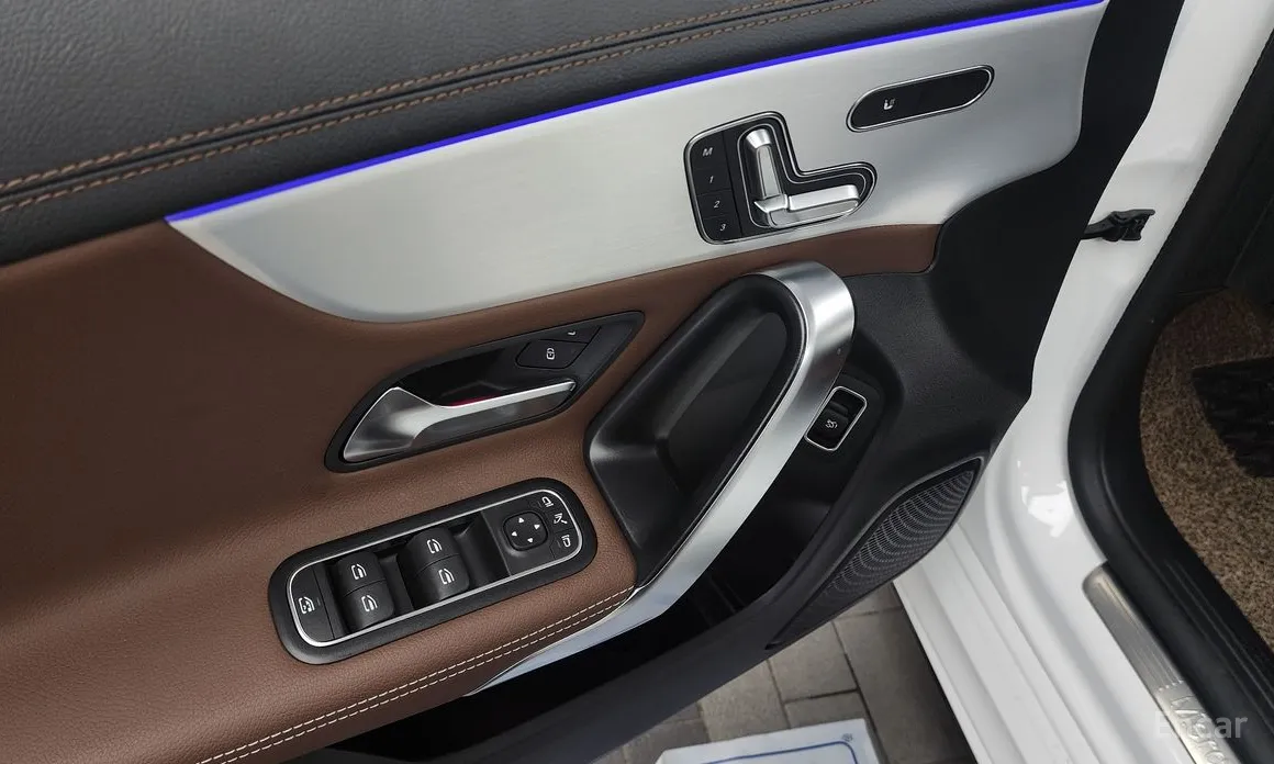 Фото 18 - Mercedes-Benz CLA-Class