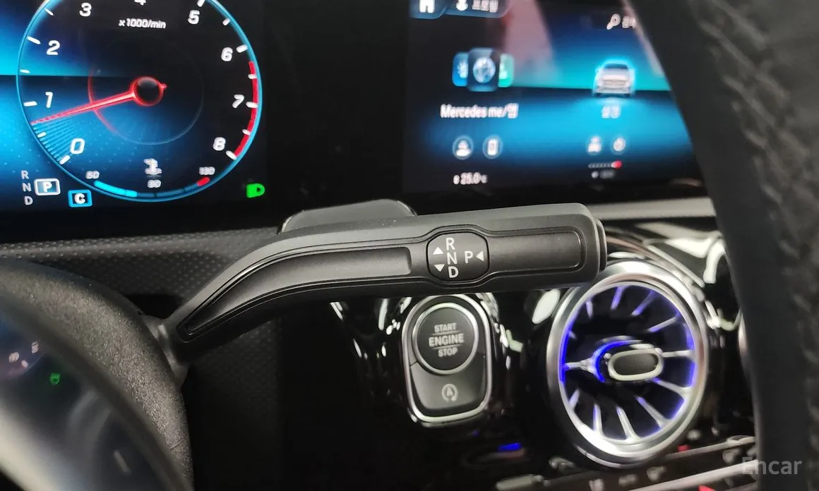 Фото 9 - Mercedes-Benz CLA-Class