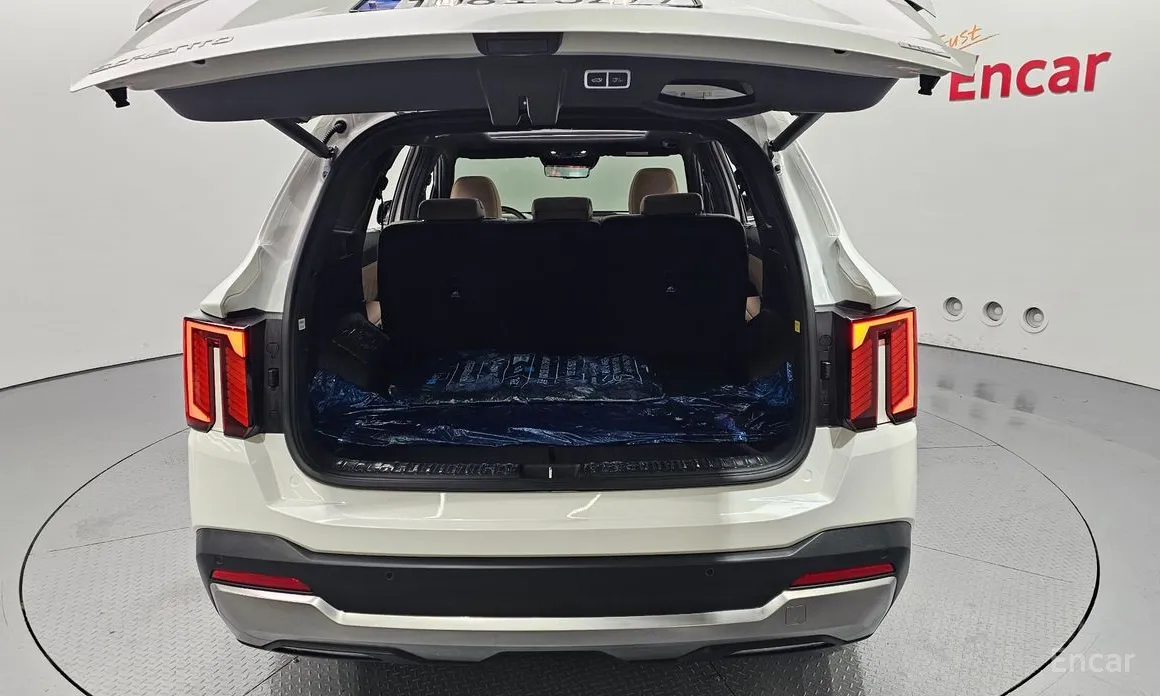 Фото 20 - Kia Sorento