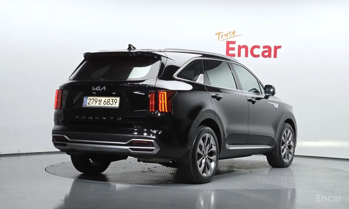 Фото 2 - Kia Sorento