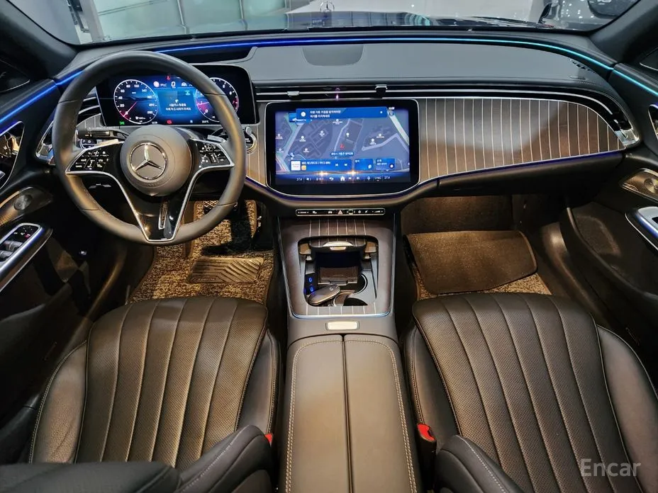 Фото 7 - Mercedes-Benz E-Class