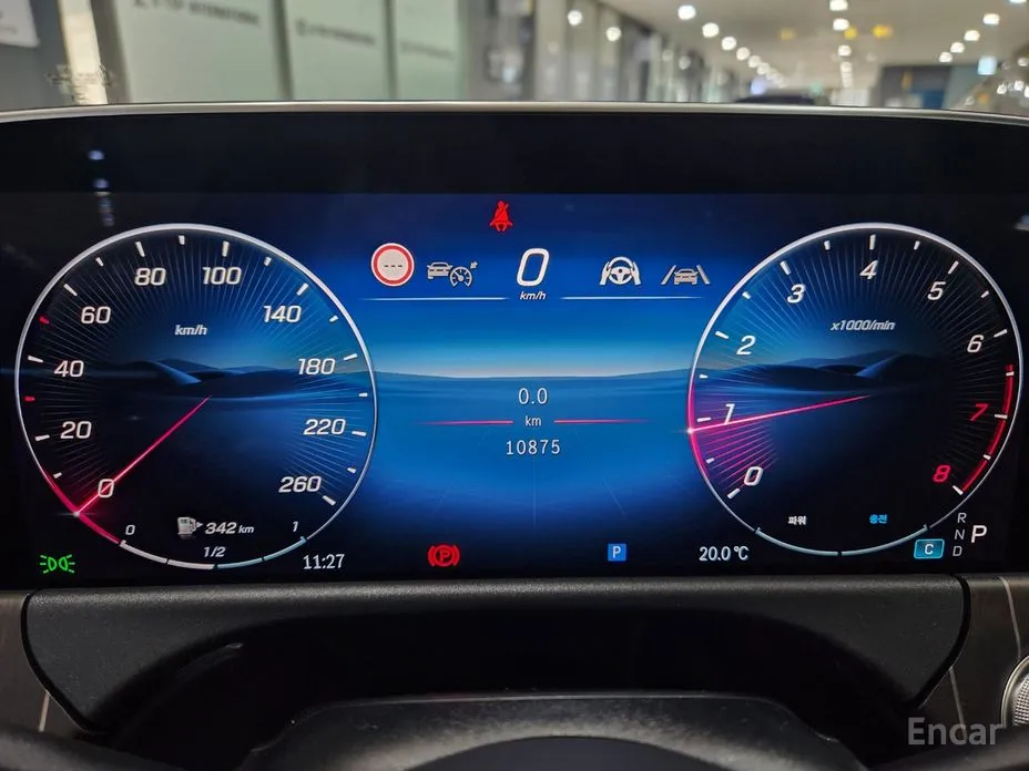 Фото 8 - Mercedes-Benz E-Class