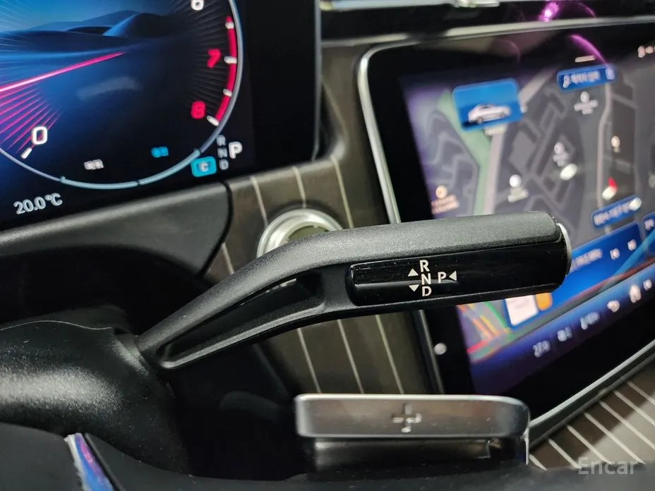 Фото 9 - Mercedes-Benz E-Class