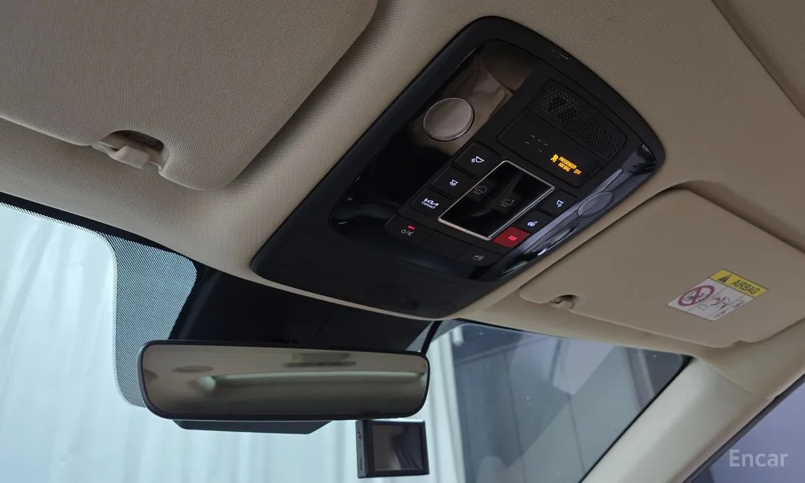 Фото 16 - Kia Carnival