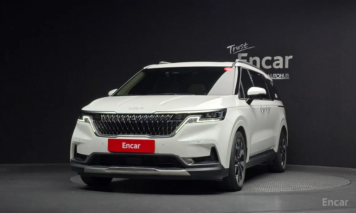 Фото 3 - Kia Carnival