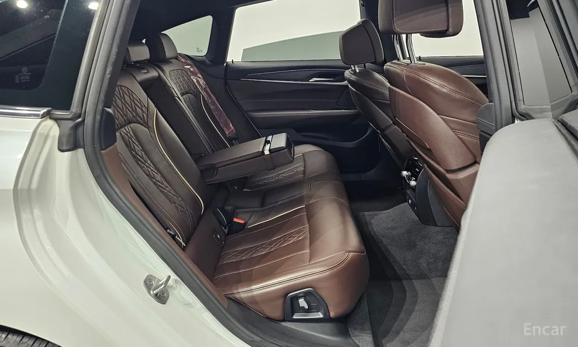 Photo 12 - BMW Gran Turismo