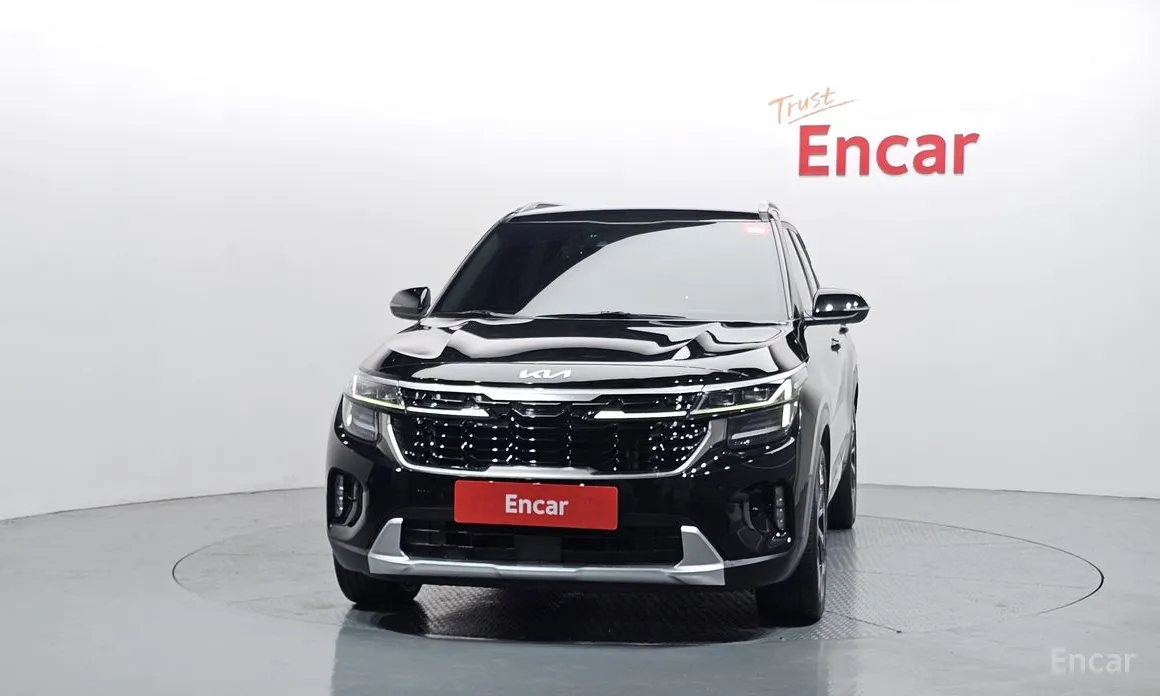 Фото 3 - Kia Seltos