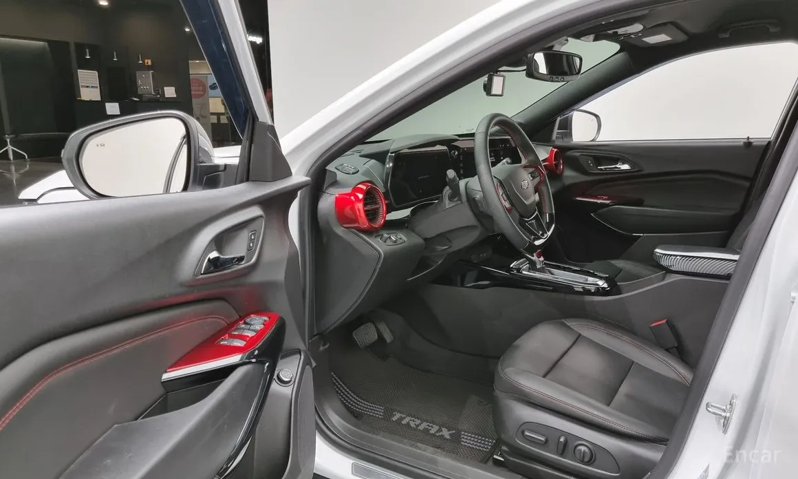 Фото 10 - Chevrolet Trax