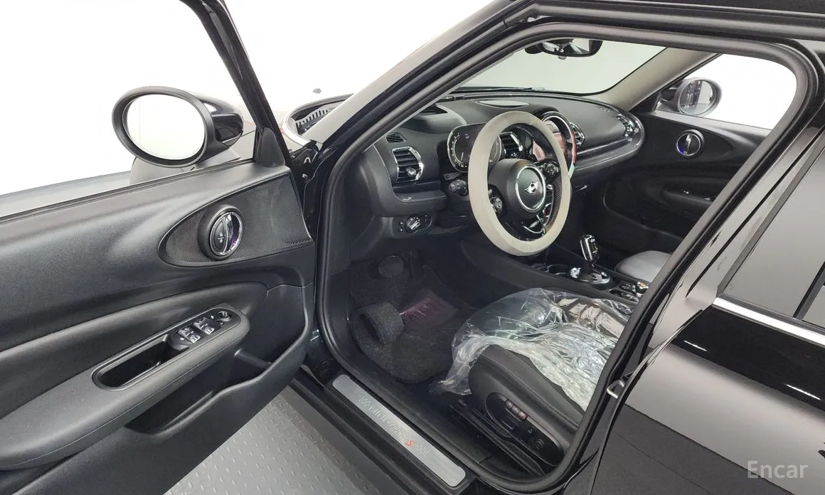 Фото 10 - Mini Clubman