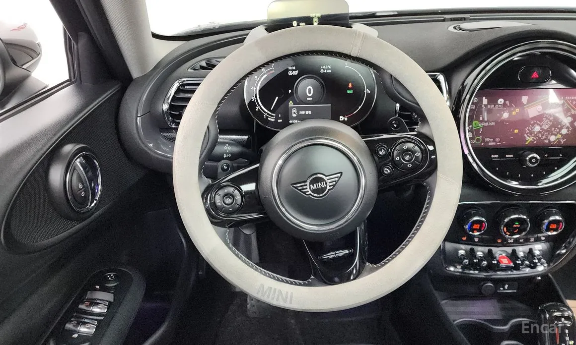 Фото 13 - Mini Clubman