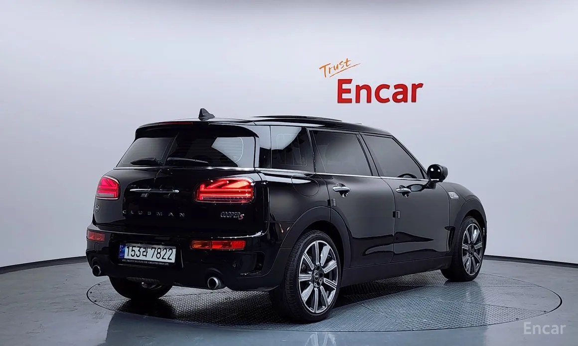 Фото 2 - Mini Clubman