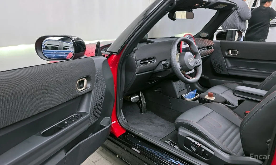 Фото 10 - Mini Cooper Convertible