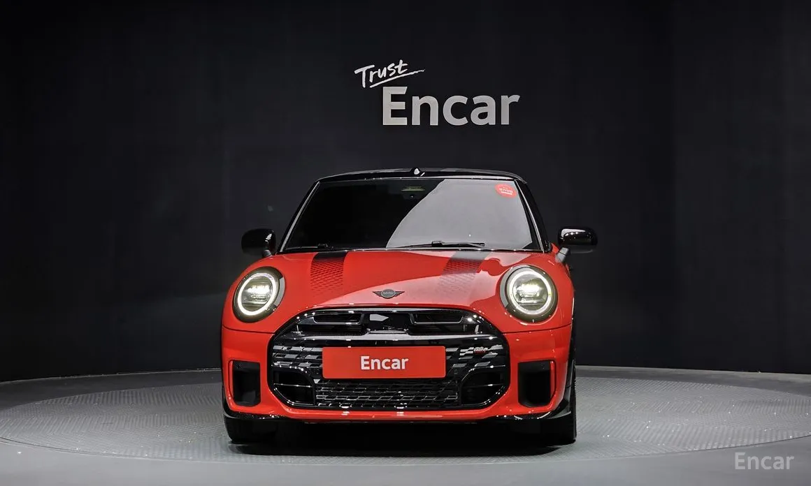 Фото 3 - Mini Cooper Convertible