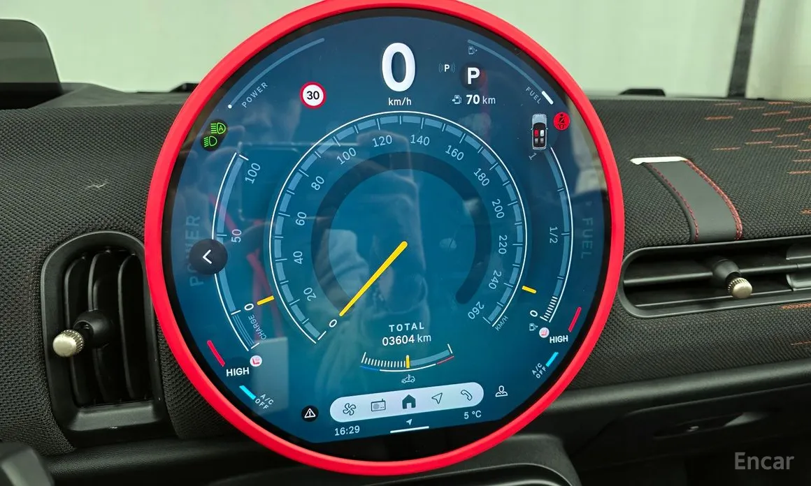 Фото 8 - Mini Cooper Convertible