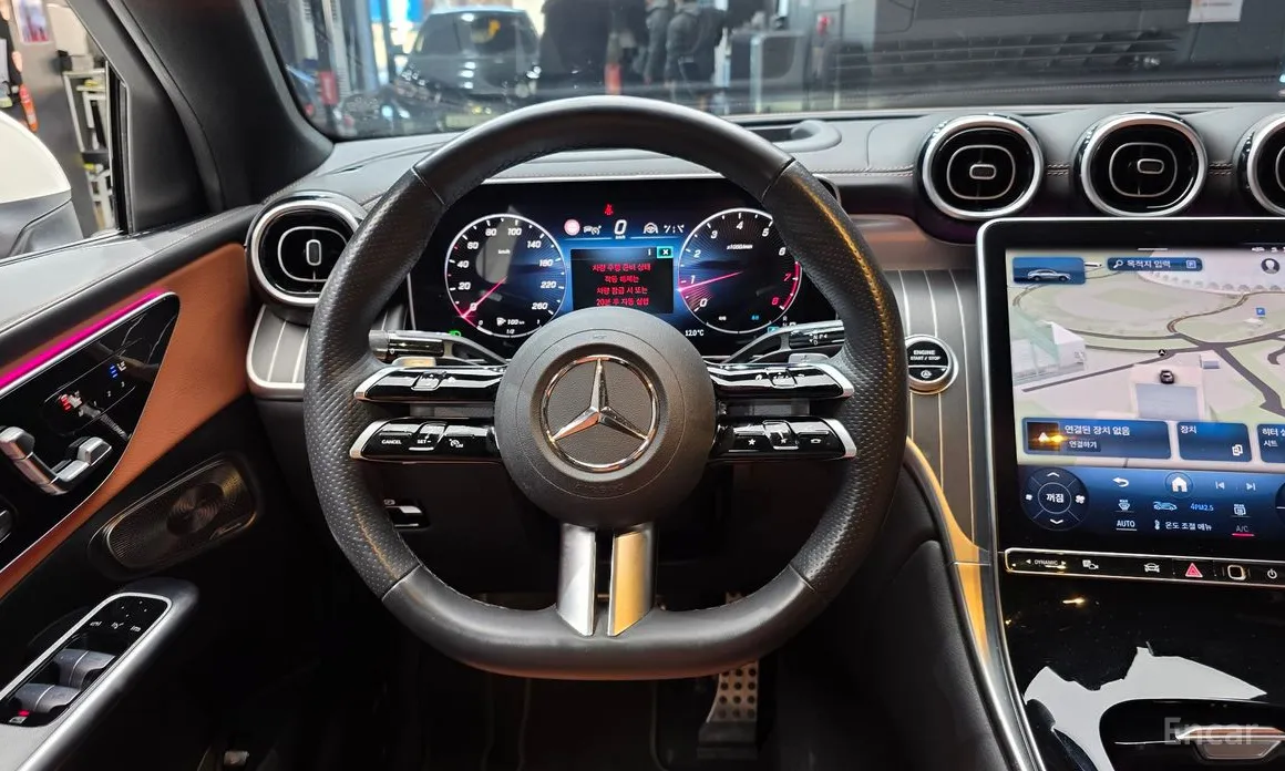 Фото 13 - Mercedes-Benz GLC-Class