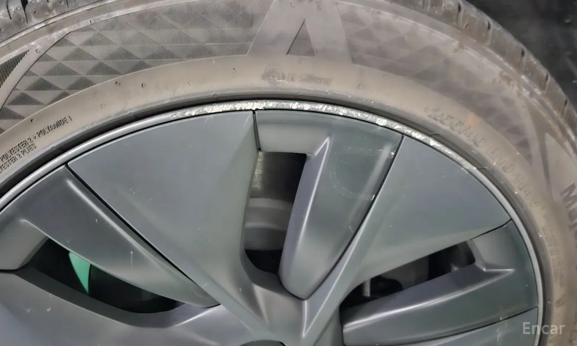 Фото 5 - Tesla Model Y