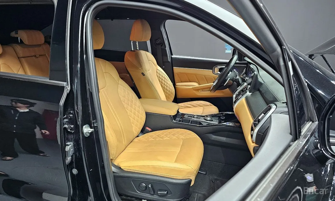 Фото 12 - Kia Sorento