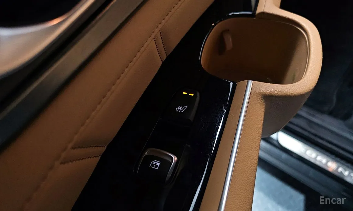 Фото 19 - Kia Sorento