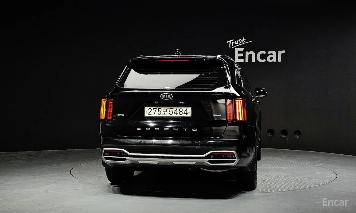 Фото 4 - Kia Sorento