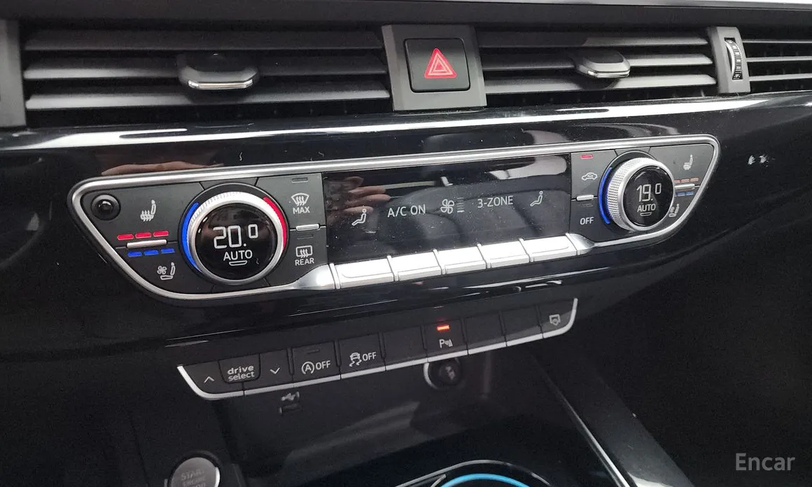 Фото 18 - Audi A4